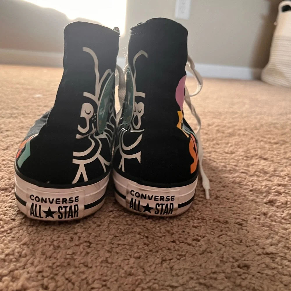 Colorful converse - Picture 3 of 6